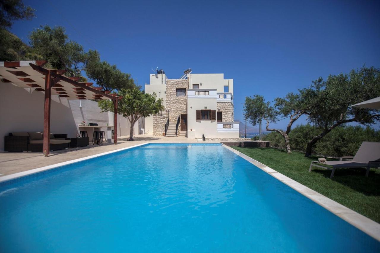 Veghera Villa *
