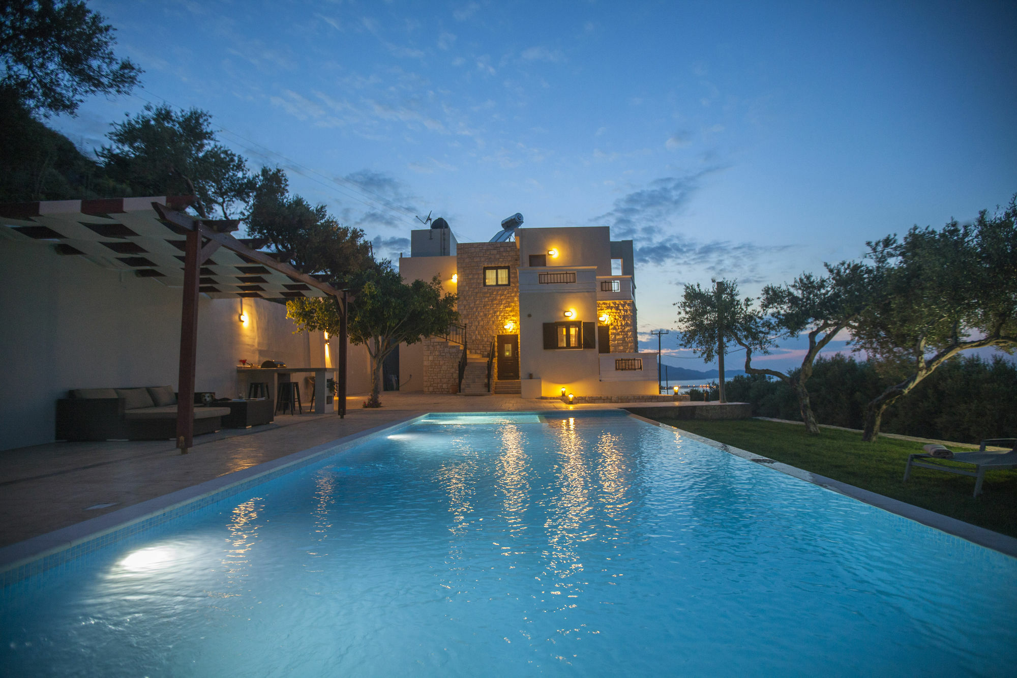Veghera Villa Kíssamos